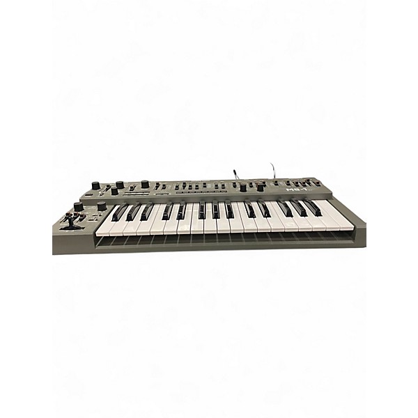Used Behringer MS1 GY Synthesizer