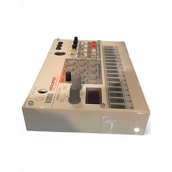 Used KORG VOLCA SAMPLE Synthesizer