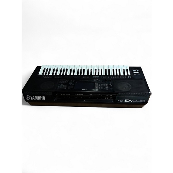 Used Yamaha PSR-SX900 Keyboard Workstation