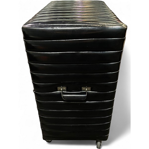 Used Kustom TR410 Bass Cabinet