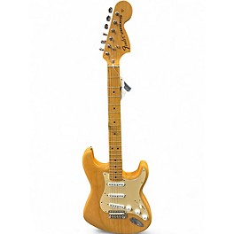Used Fender Classic Series '70s Stratocaster Natural Solid Body Electric Guitar