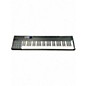 Used Alesis VI61 61-Key MIDI Controller thumbnail