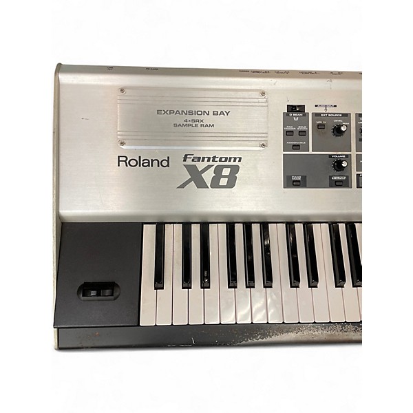 Used Roland Fantom X8 Keyboard Workstation