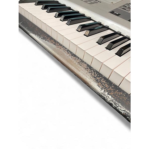 Used Roland Fantom X8 Keyboard Workstation