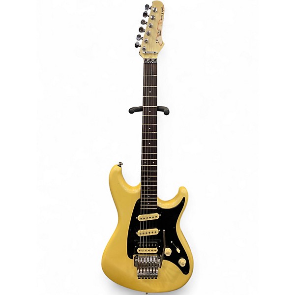 Used Ibanez ROADSTAR II White Solid Body Electric Guitar