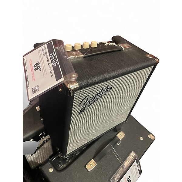 Used Fender Rumble 15 15W 1X8 Bass Combo Amp