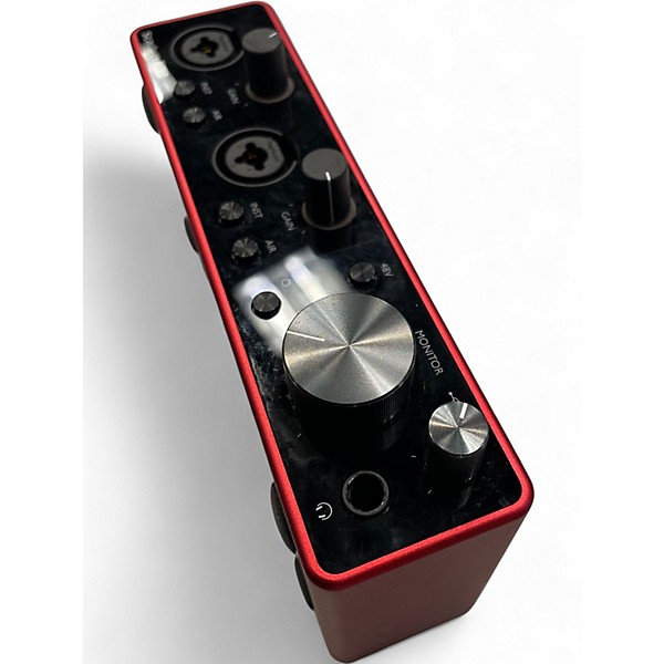 Used Focusrite Scarlett 2i2 Audio Interface