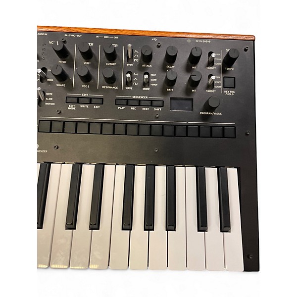 Used KORG MONOLOGUE Synthesizer