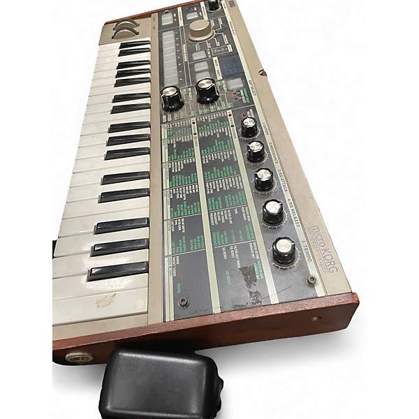 Used KORG Micro Korg 37 Key Synthesizer