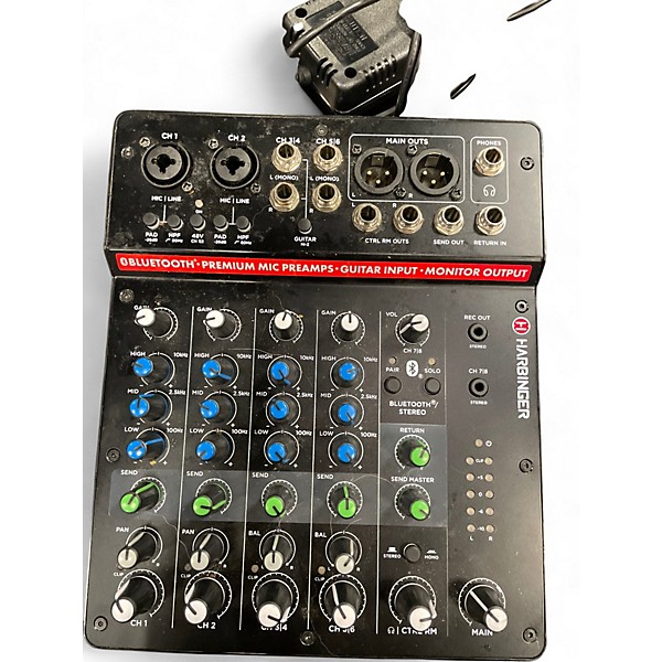 Used Harbinger LV8 Digital Mixer