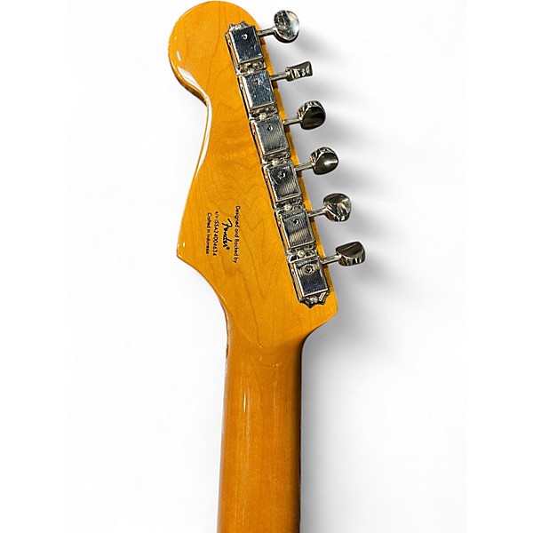 Used Squier Classic Vibe 1960S Stratocaster 2 Color Sunburst Solid Body Electric Guitar