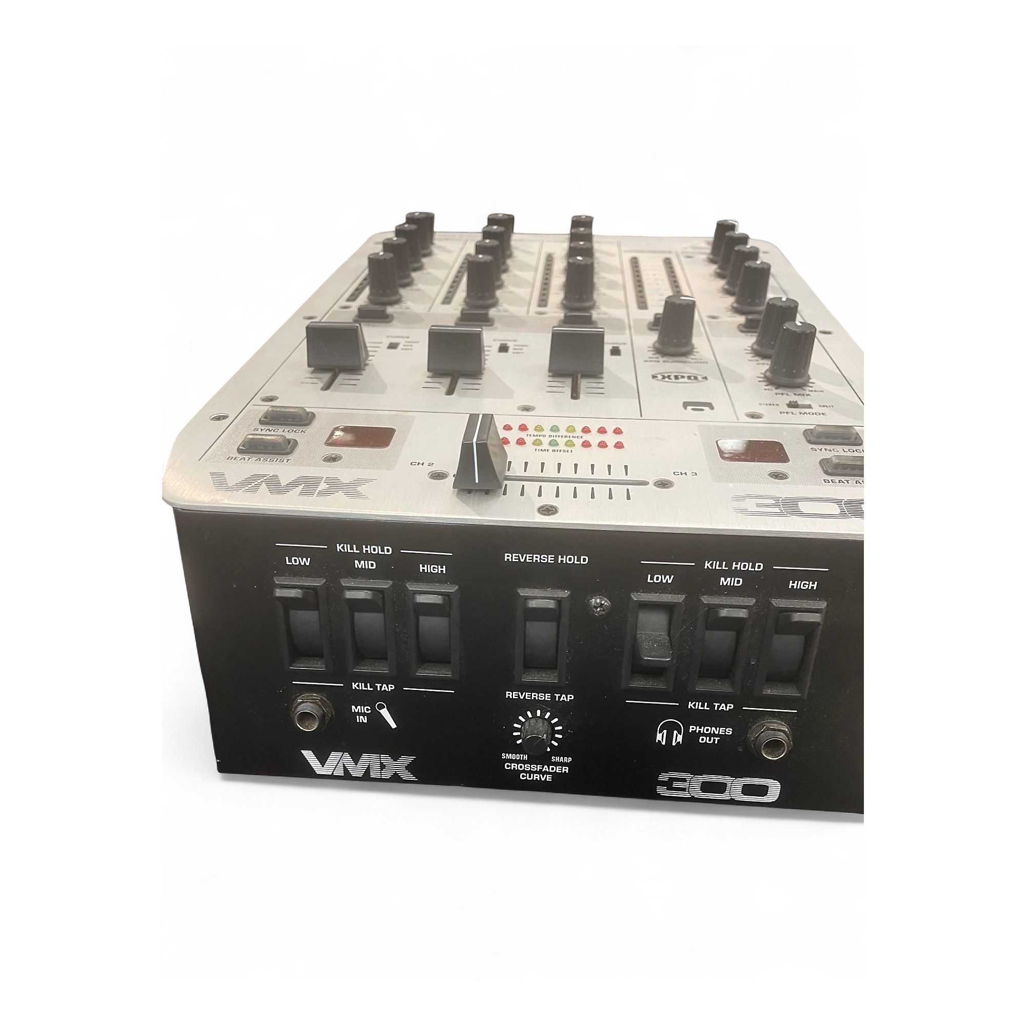Used Behringer VMX300 3-Channel Pro Scratch DJ Mixer | Guitar Center