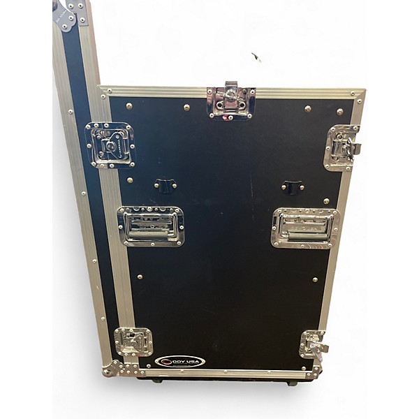 Used Odyusa Case Mixer Case