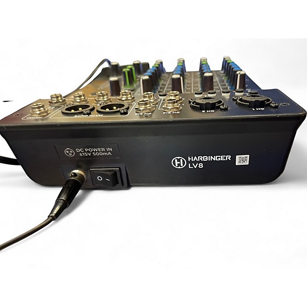 Used Harbinger LV8 Powered Mixer