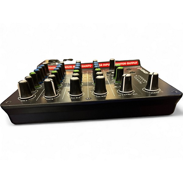 Used Harbinger LV8 Powered Mixer