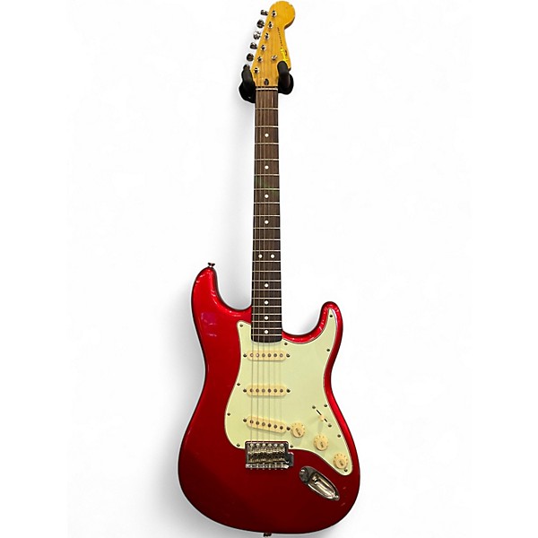 Used Squier Classic Vibe 1960S Stratocaster Candy Apple Red Solid Body Electric Guitar