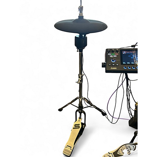Used Alesis STRATA CORE W TAMA DOUBLE KICK DW THRONE AND SPL HIHAT STAND Electric Drum Set