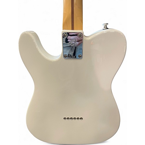 Used Fender PLAYER STRATOCASTER Polar White Solid Body Electric Guitar