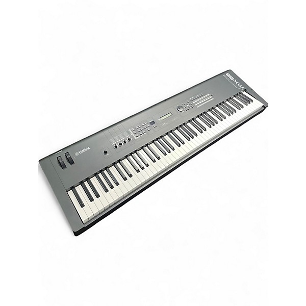 Used Yamaha MX88 Synthesizer