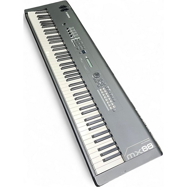 Used Yamaha MX88 Synthesizer