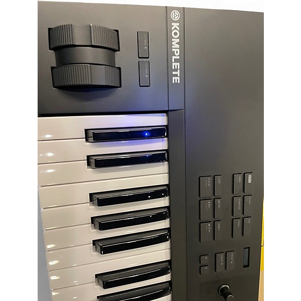 Used Komplete CONTROL A49 MIDI Controller