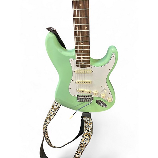Used 2021 Squier Affinity Stratocaster Seafoam Green Solid Body Electric Guitar