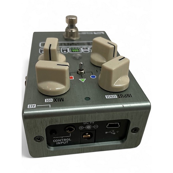 Used Source Audio C4 synth Effect Pedal