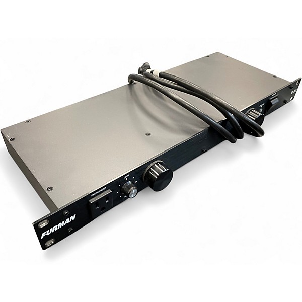 Used Furman M-8Lx Power Conditioner