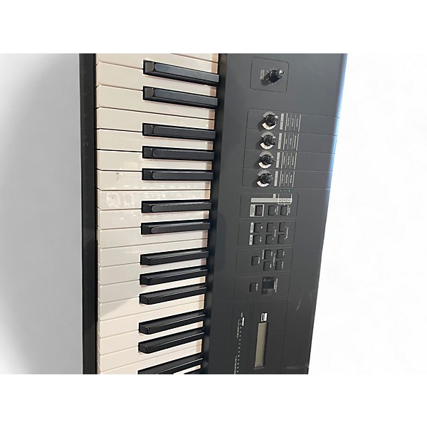 Used Yamaha MX88 Synthesizer