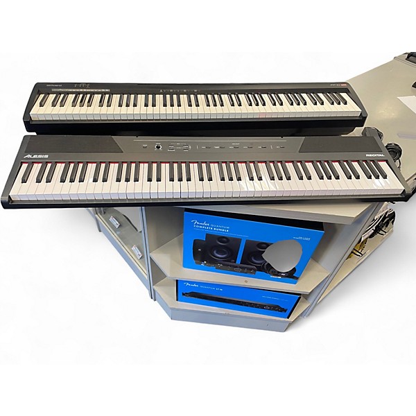 Used Alesis RECITAL Keyboard Workstation