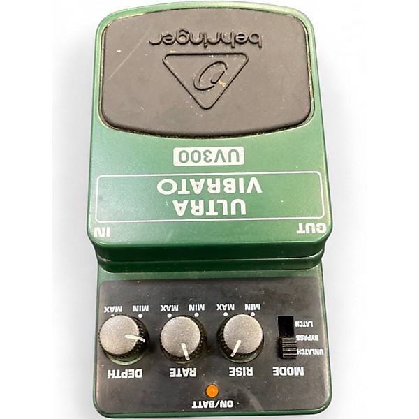 Used Behringer UV300 Ultra Vibrato Effect Pedal