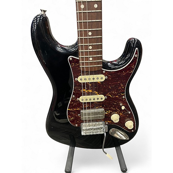 Used Fender modern player stratocaster short scale Black Solid Body Electric Guitar