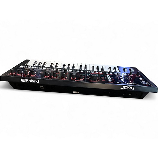Used Roland JDXI Synthesizer
