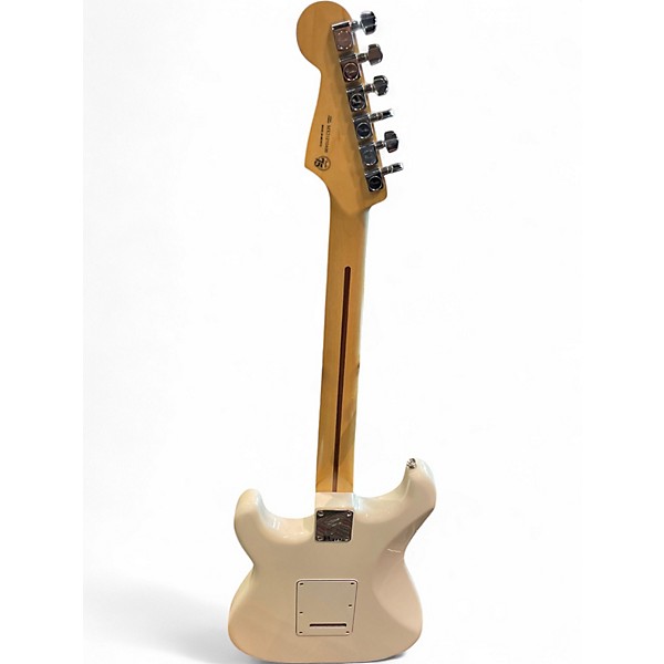Used Fender Modern Player Stratocaster White Solid Body Electric Guitar