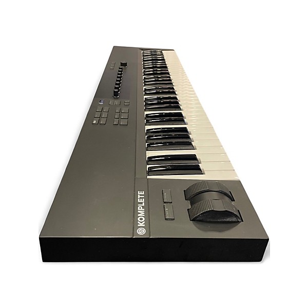 Used Native Instruments Komplete Kontrol A61 MIDI Controller