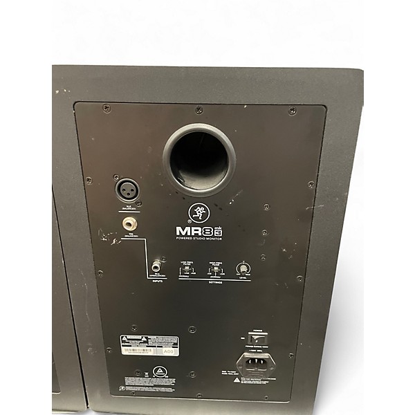Used Mackie MR8 MKIII Pair Powered Monitor