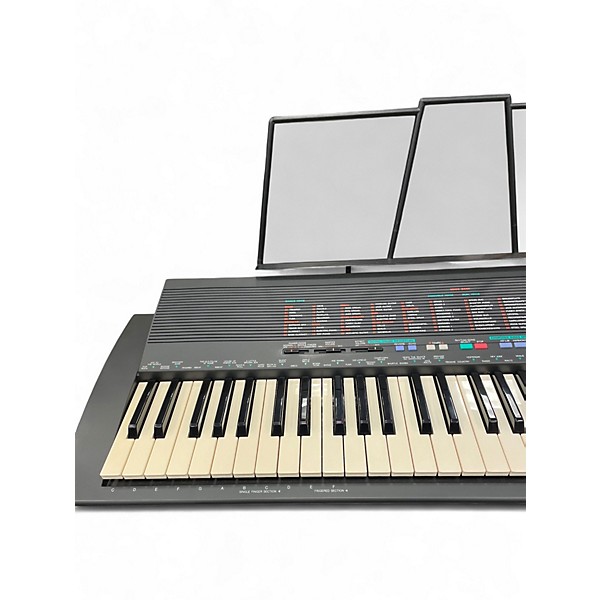 Used Yamaha PSR-18 Portable Keyboard
