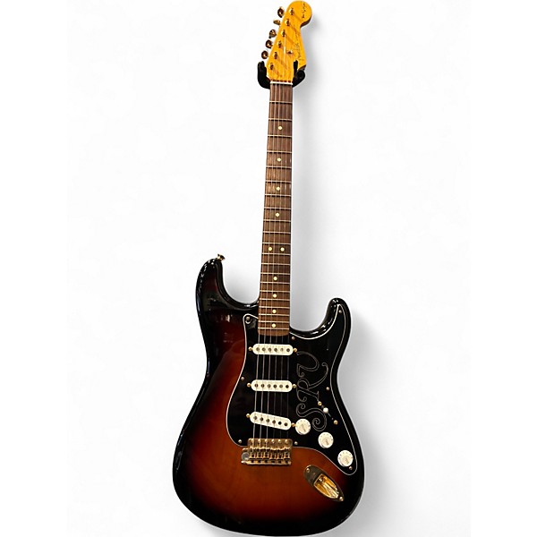 Used Fender Stevie Ray Vaughan Lenny Replica Tobacco Sunburst Solid Body Electric Guitar