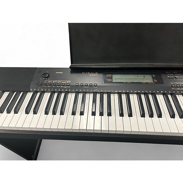 Used Akai Professional MPC Key 61 Keyboard Workstation