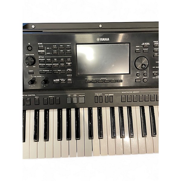Used Yamaha PSR -SX900