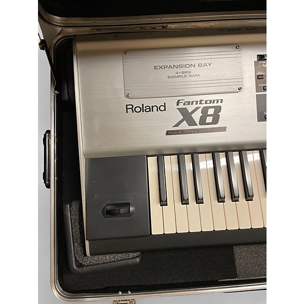 Used Roland fantom x8 Keyboard Workstation