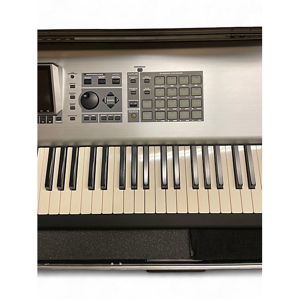 Used Roland fantom x8 Keyboard Workstation