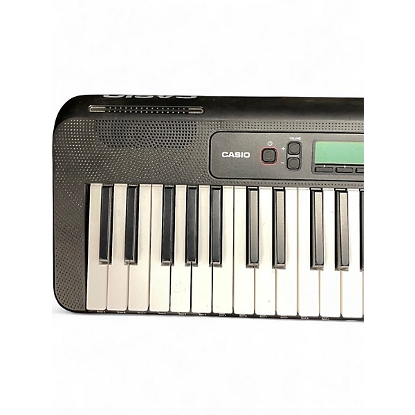 Used Casio CT-S200 61 KEY Portable Keyboard