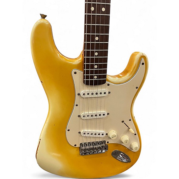 Used Fender AMERICAN VINTAGE REISSUE '62 STRATOCASTER Olympic White Solid Body Electric Guitar