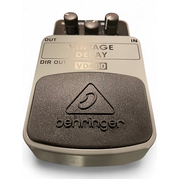 Used Behringer VD400 Vintage Delay Effect Pedal