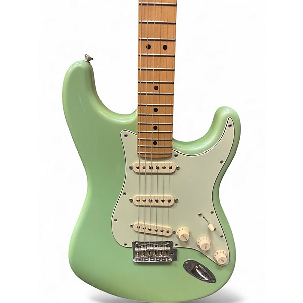 Used Fender Player Stratocaster Seafoam Green Solid Body Electric Guitar