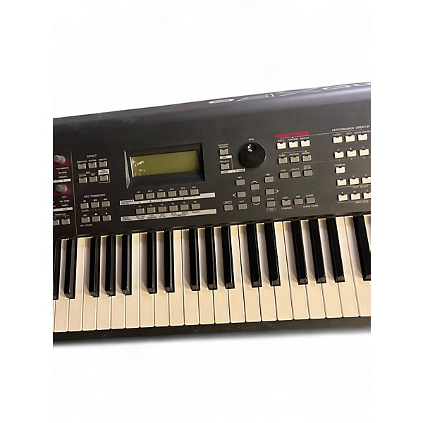 Used Yamaha MOXF8 88 Key Keyboard Workstation