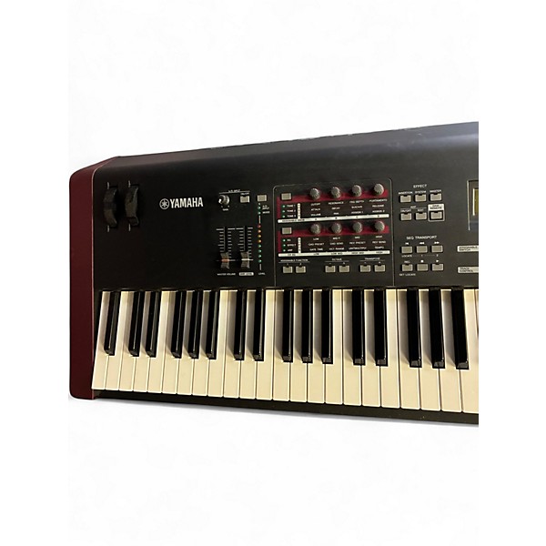 Used Yamaha MOXF8 88 Key Keyboard Workstation