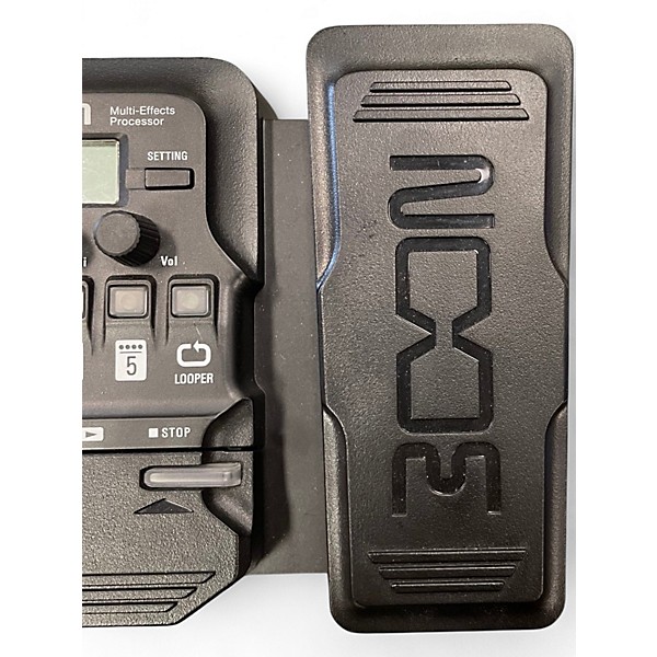 Used Zoom G1X FOUR Effect Processor