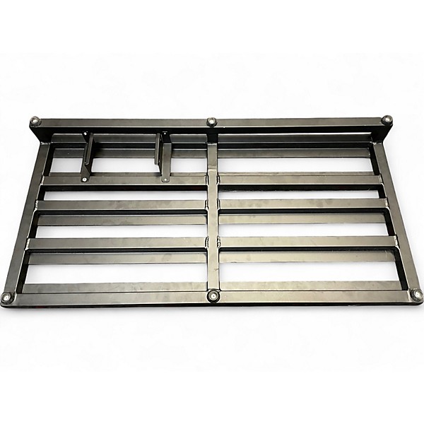 Used Pedaltrain Classic Pro Pedal Board